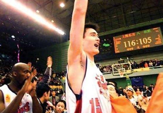 姚明当年在CBA总决赛的数据有多恐怖?分数随