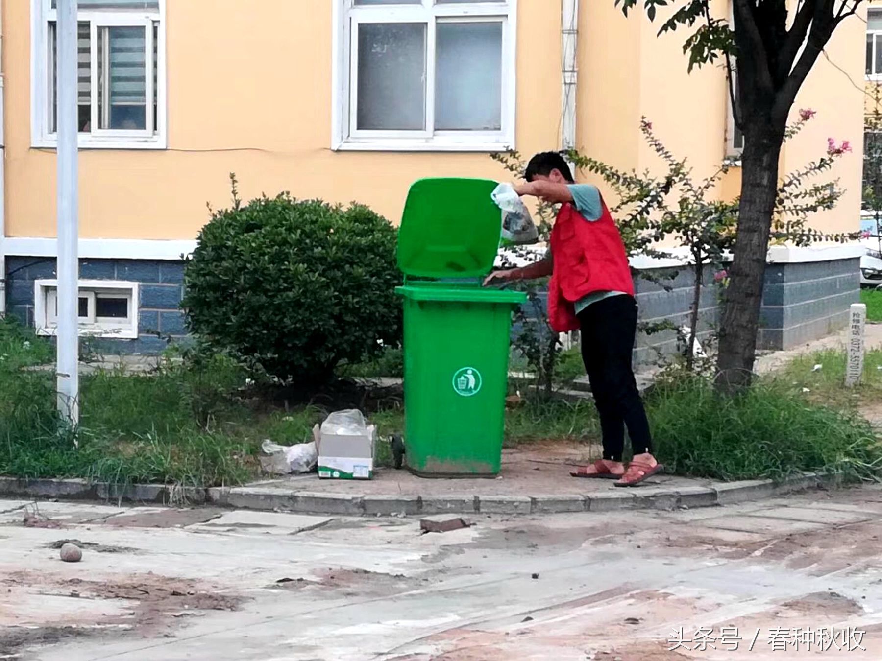 这些孩子走进小区,做起义工,锻炼孩子什么?对