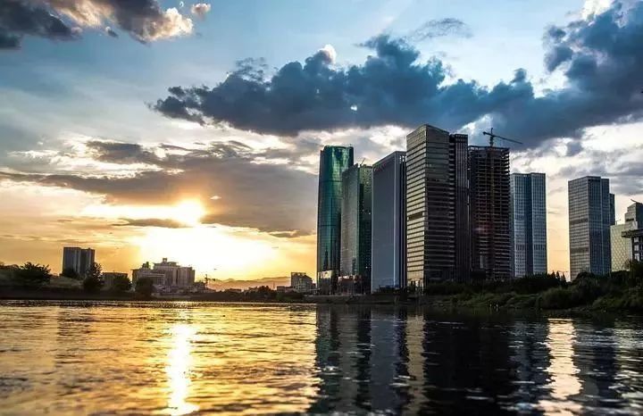 南海大阅兵这些中国海军现役战舰竟然都和浙江