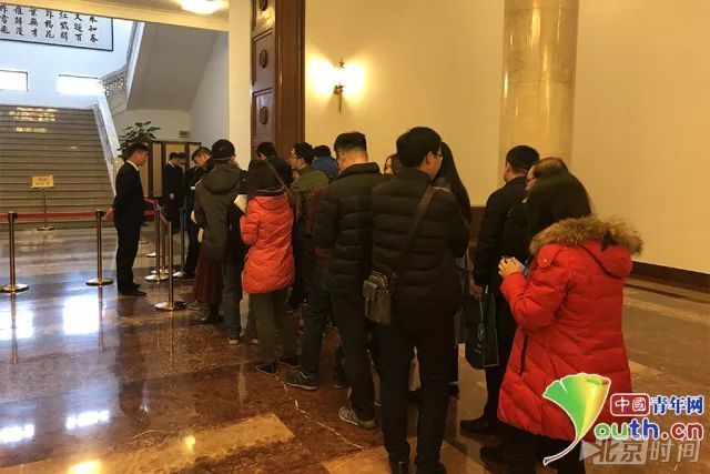 全国两会首开代表委员通道,四大通道展自信! 全国两会首开代表委员通道,四大通道展自信!