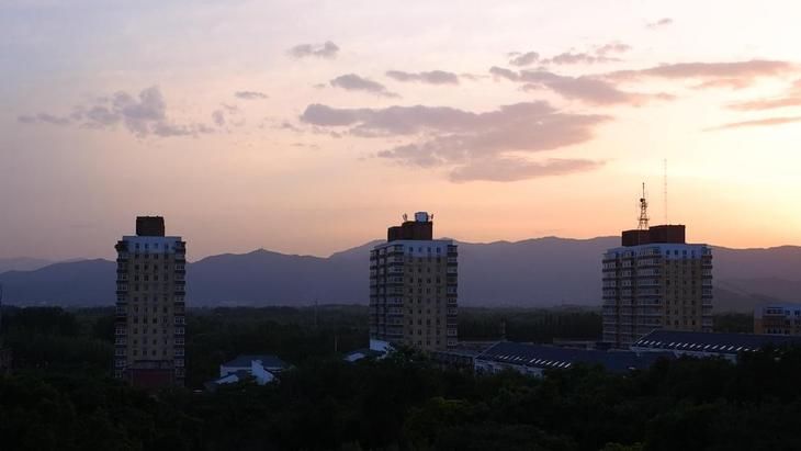 文艺外形高画质还能美颜自拍 富士X-A5微单相