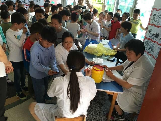 全国流感爆发,儿科专家:按摩这个穴位,退烧有奇