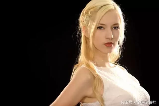 去乌克兰旅游要注意,晚上女人敲门千万别开,否