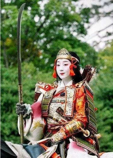 日本女武士为何边打仗边陪睡觉,知道真相让你脸红心跳