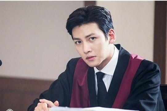 检察官题材的韩剧盘点,最后一部剧的男主性丑