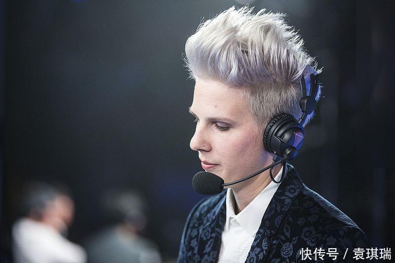 LOL 英文流解说猫猫要辞职 被外国网友嘴臭