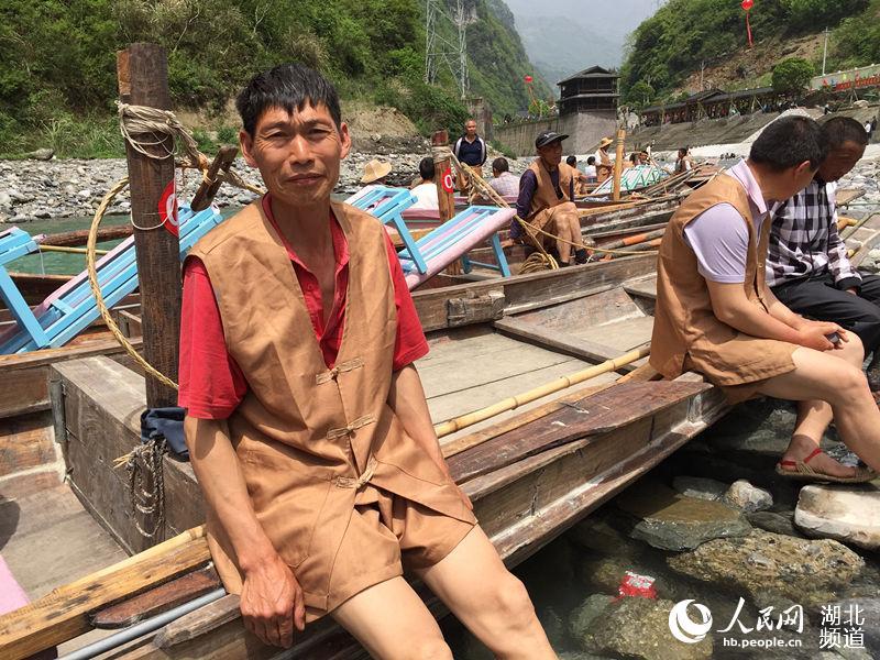 湖北巴东打造三峡纤夫文化旅游 小小纤绳拉出脱贫路