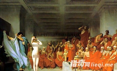 俄国女沙皇叶卡捷琳娜二世(1729-1796):13名情人“上岗”前需测试

叶卡捷琳娜二世是个出色的统治者，赢得无数场战争，同时她也是个极懂得享乐的女子。据称，她和彼得大帝三世的婚姻并不美满，性无能的彼得三世无法满足妻子的要求，惟有命贴身侍卫代替自己与妻子“圆房”。

当彼得三世神秘死亡之后，叶卡捷琳娜二世正式成为国家统治者。据称，以性欲旺盛着称的她，一生拥有至少13名情人。而所有这些情人，都必须先经过叶卡捷琳娜二世的闺中密友———女伯爵布露斯的“床上测试”之后，才能正式为女沙皇服务。