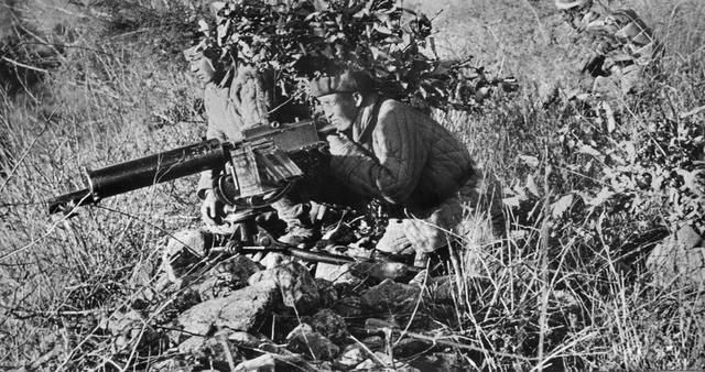 抗美援朝的老照片,纽约时报的评价让人振奋