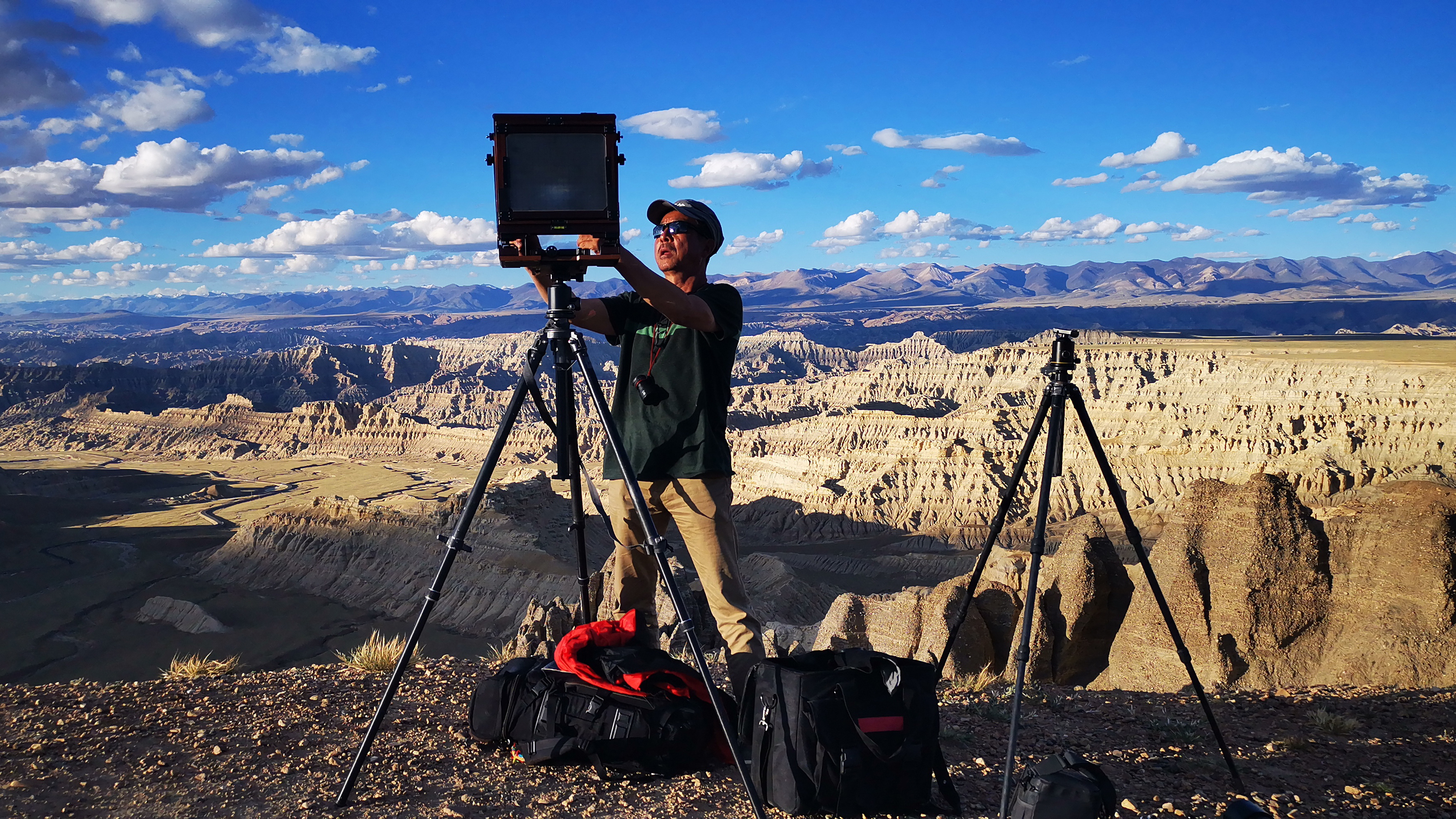用了37年,他为世界最高山脉写了本最厚的书——张超音和他的喜马拉雅 用了37年,他为世界最高山脉写了本最厚的书——张超音和他的喜马拉雅