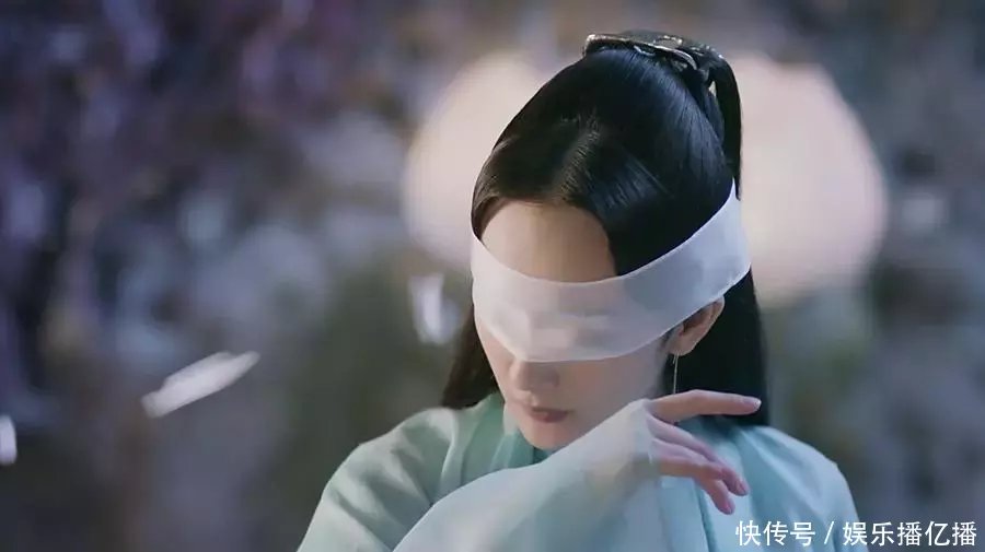 8位蒙眼的古装美女, 刘亦菲、赵丽颖上榜, 白