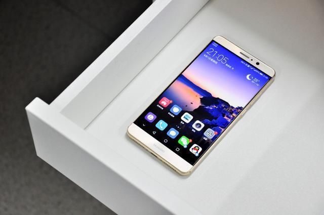 号称18个月不卡顿的华为Mate9,如今怎么样了