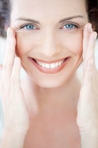 如何让脸部肌肤紧致 四大脸部按摩手法迅速提