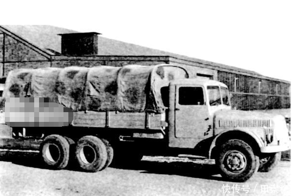 二战时苏联不仅仅面对德国入侵,他需要抗衡的