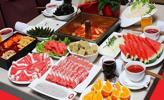 海底捞商家哭了:除油面筋灌鸡蛋虾滑吃法外,抖