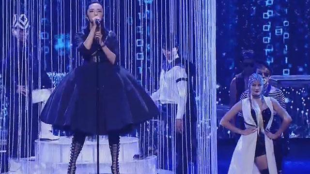 自由洒脱!姚晨演唱《光之翼》魅力十足 自由洒脱!姚晨演唱《光之翼》魅力十足