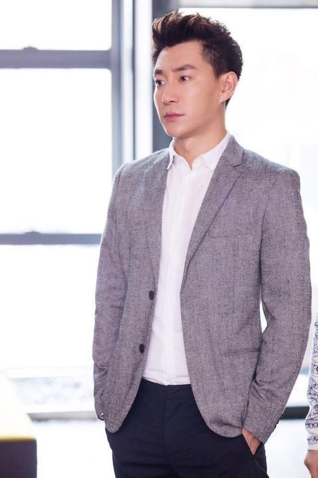 定好2017播出的谈判官却迟迟不播,这部颜值剧