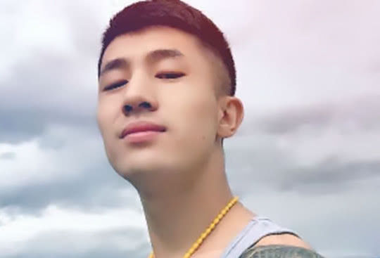 巴扎黑道歉!仙洋保镖开播还原事件现场!