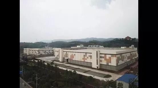 中国首家、全球第二!这个12英寸半导体芯片项