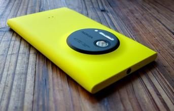 时隔四年重温诺基亚1020 DxO收录的这款卡片