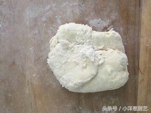 家庭主妇必备和面擀饺子皮技巧,此教程会让你