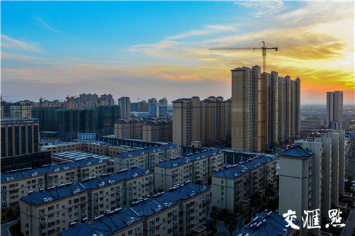 “老区”变“新城”,一把提琴演绎“国际范” “老区”变“新城”,一把提琴演绎“国际范”