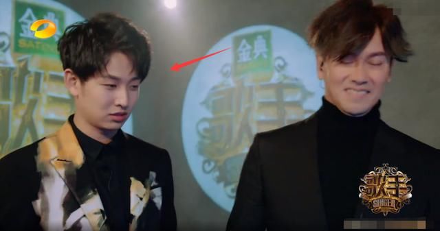 《歌手》李圣杰经纪人好眼熟!原来是《明星大