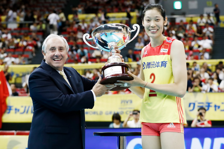 大冠军杯获两项个人大奖,朱婷成mvp收割机