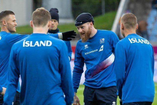 冰岛兼职足球队为啥这么厉害?以前连输50年 全