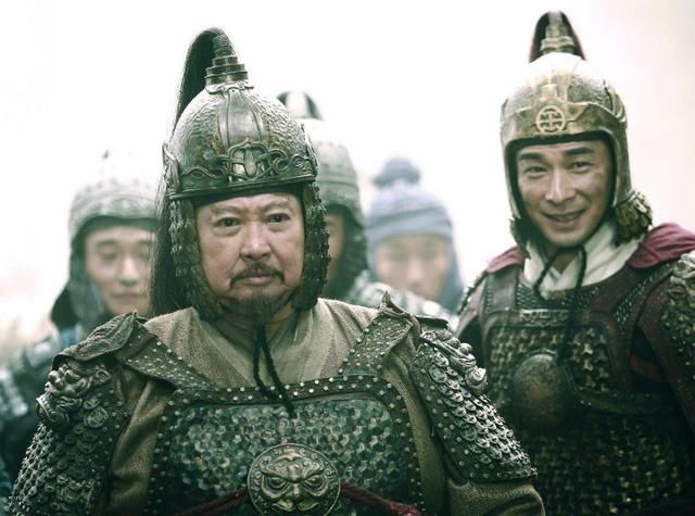 吴京火了以后,2018年赵文卓3部电影上线,能超