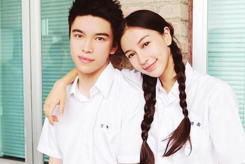 Angelababy弟弟长相曝光,网友:嘴巴跟Angelab