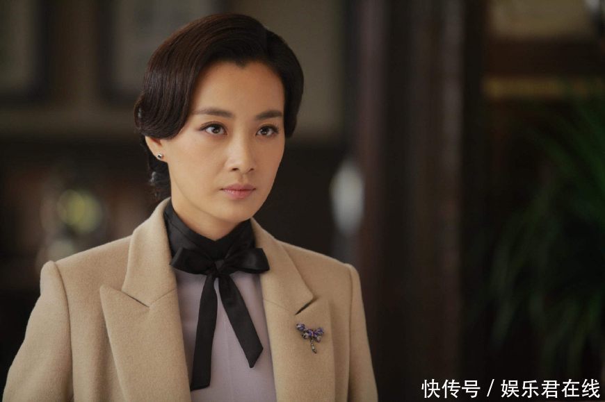 出道10年不火,却因演技太好被骂,前夫是李小冉