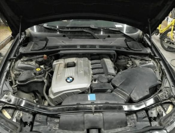 奥迪烧机油,宝马爱漏油,那奔驰发动机呢?