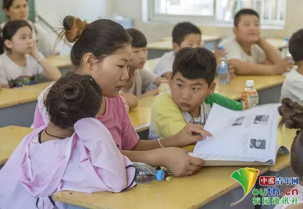 安徽师大学子赴阜阳:创文促美 孝行阜西