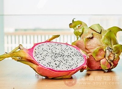 晚上吃火龙果会长胖吗 晚上吃这些水果可以瘦