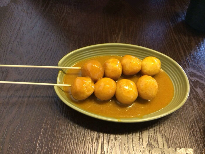 香港咖喱鱼蛋。