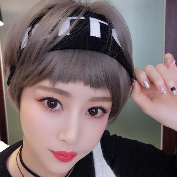 身高不到165的女生别乱烫发,今冬最高人气的6