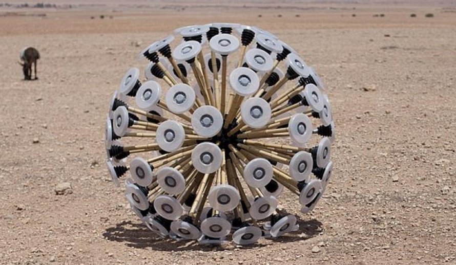 战区儿童发明排雷神器,灵感来源自童年时的玩具