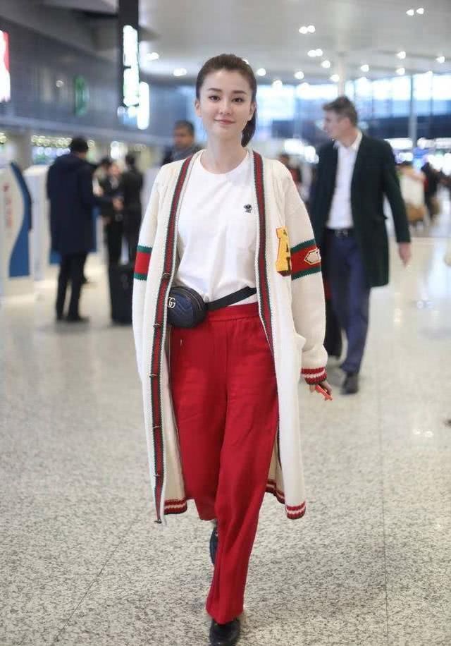 迪丽热巴、乔心、baby和关晓彤谁漂亮?网友:看