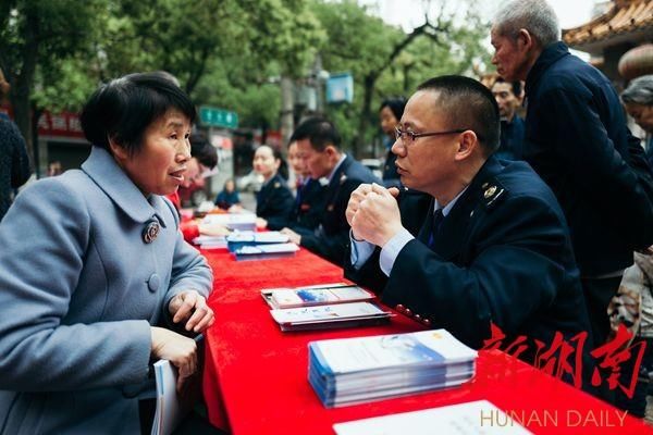 自主报税意识大幅增强,祁东县11家纳税企业获