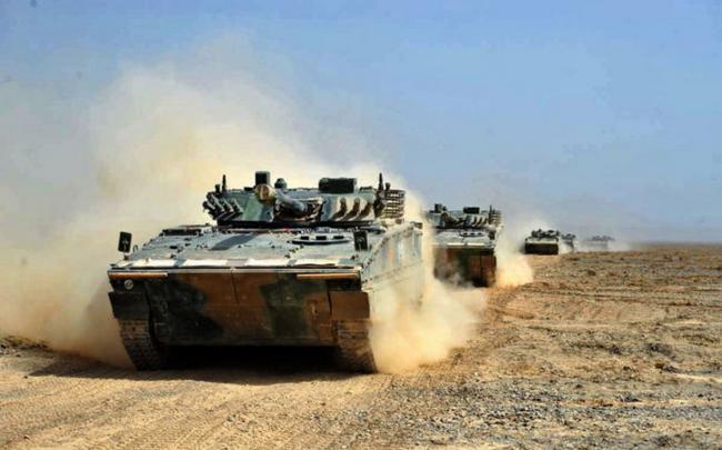 到底谁更能打?看中美步兵班火力哪家强