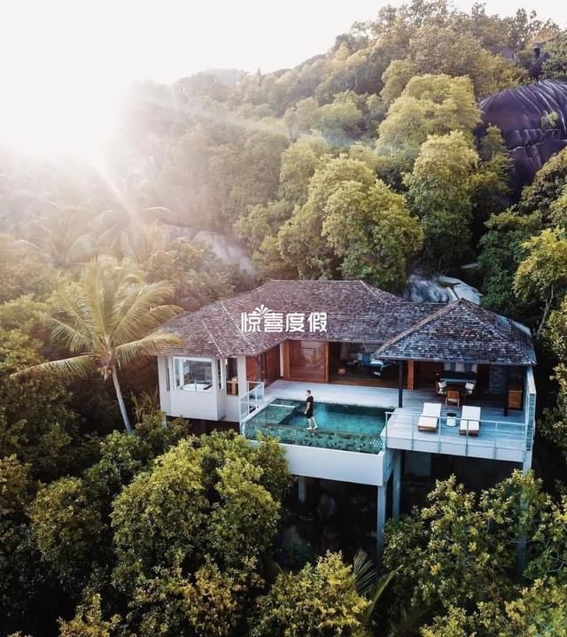 塞舌尔六善|私人直升飞机接送,和迪丽热巴睡同