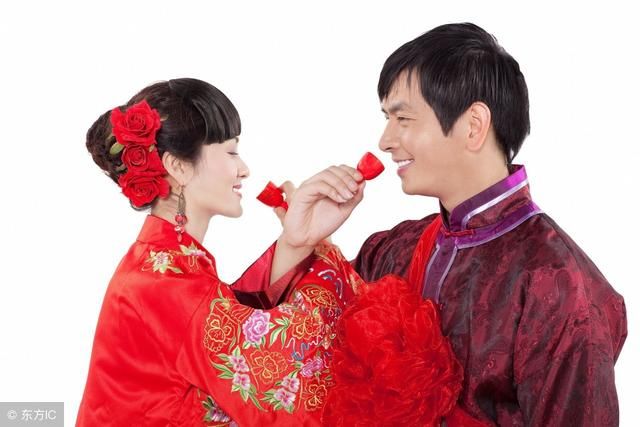 为什么一分钱彩礼不要你也不娶我?剩女相亲被