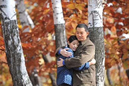 《我们的青春1977》知青岁月 沙溢牵手王媛可 《我们的青春1977》知青岁月 沙溢牵手王媛可