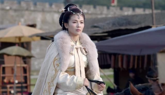 《琅琊榜》中,霓凰郡主其实早就移情别恋,但大家都说剧本改的好