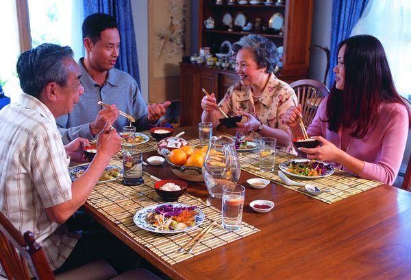 拼多多实力不如淘宝,在拼多多开店能盈利吗?