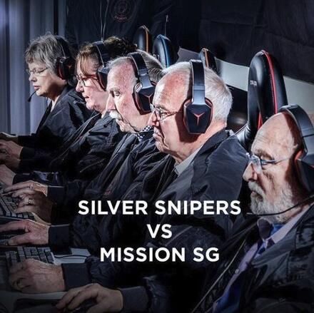 这个电竞队平均年龄71岁 白发战队秒杀小鲜