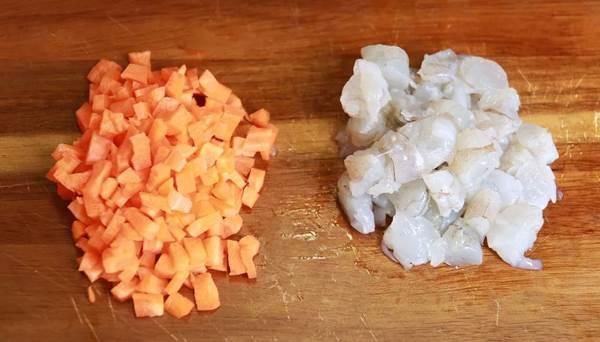 无添加不油炸自制胡萝卜虾条,适合8个月以上宝