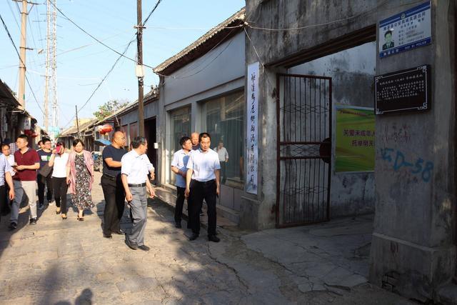 安徽大学李东和、周立志十位教授视察濉溪县老