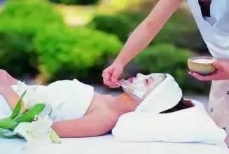 再不知道怎么用三七粉做面膜,你就真OUT啦!